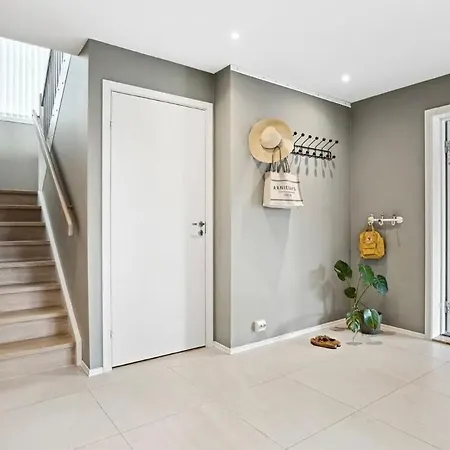 Villa New And Modern Family With A View