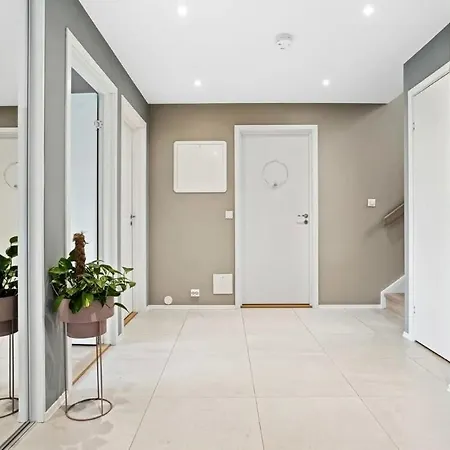 New And Modern Family With A View Villa *