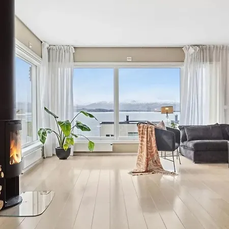 New And Modern Family With A View Tromso